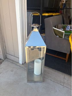 Oversized outdoor lantern
