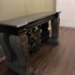 Entryway table