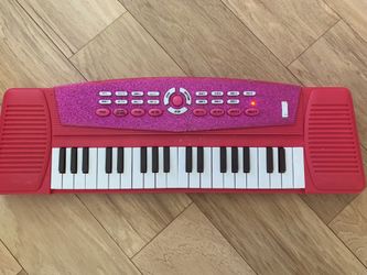 Pink keyboard 🎹