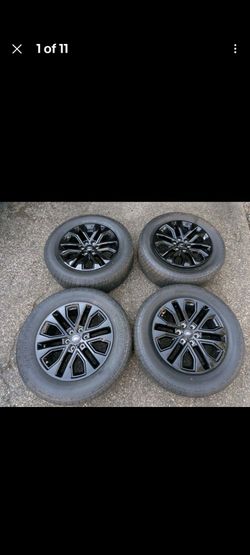 2025 Ford F-150 Lariat OEM 20" Gloss Black Wheels & Tires Hankook Minimal Use!