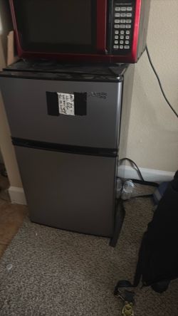 Mini fridge Artic king
