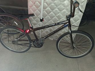 Mongoose 24 inch bmx