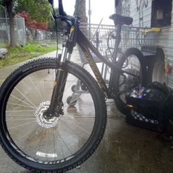 SPECIALIZED  Pitch 27.5