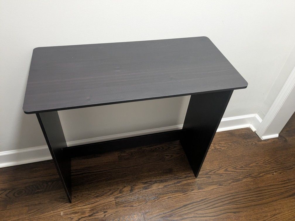 Desk / Table