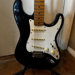 Rogue ST-3 by Squier (Black)