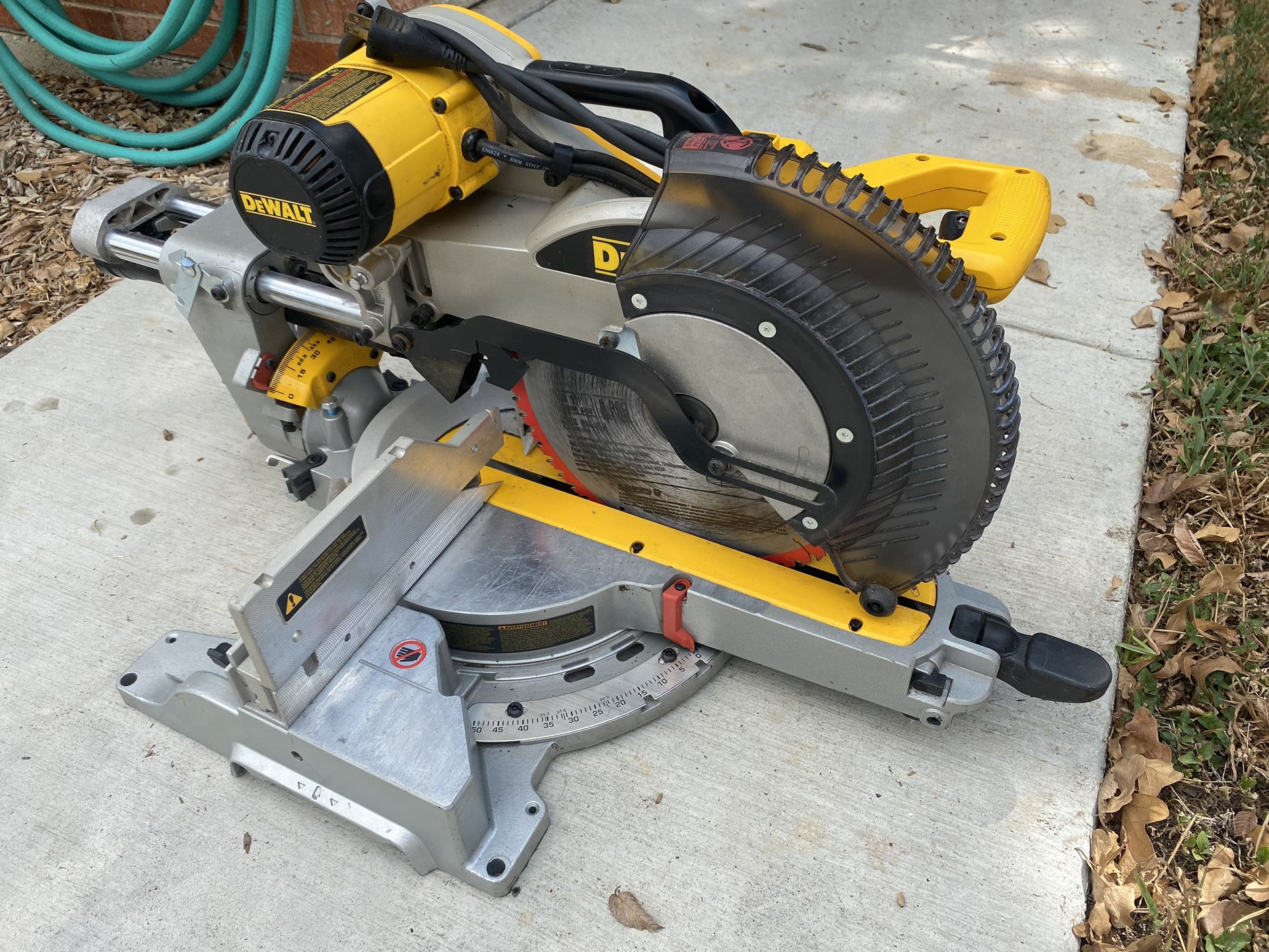 DeWalt Miter Saw DW780