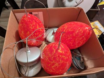 Hanging (pendant) lights