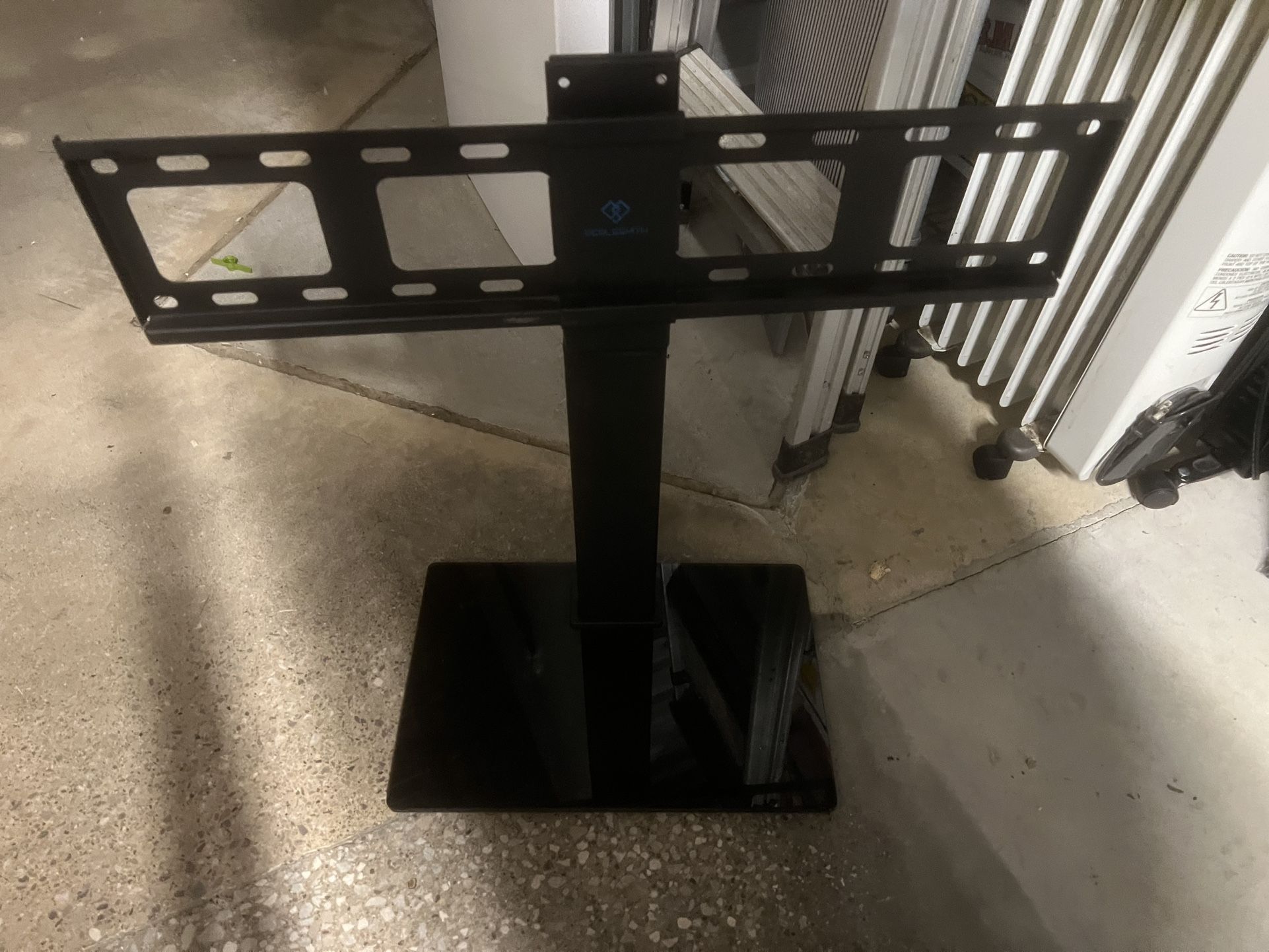 Flatscreen Tv Stand