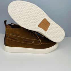  Polo Ralph Lauren Chukka 100 Leather Suede Sneaker Shoes Boots  Color:Brown Mens Size: 11D The Chukka 100 sneaker from Polo Ralph Lauren features a s