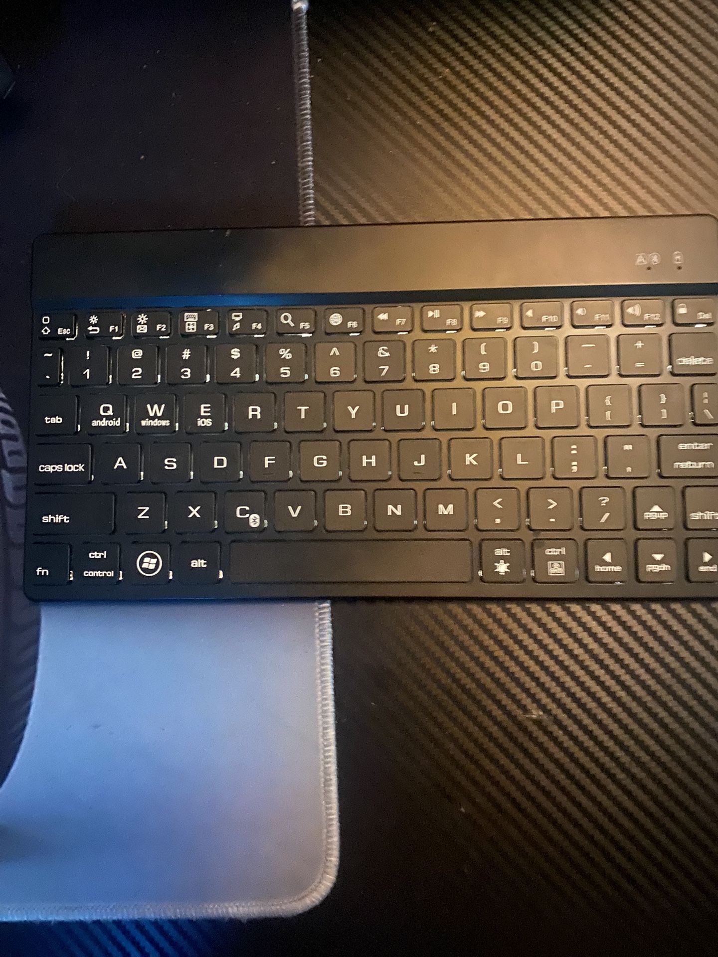 Wireless Keyboard For I Pad Etc