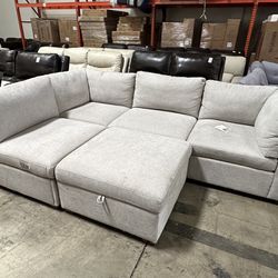 OMG 🤩Fabric Sectional Sofa: $385