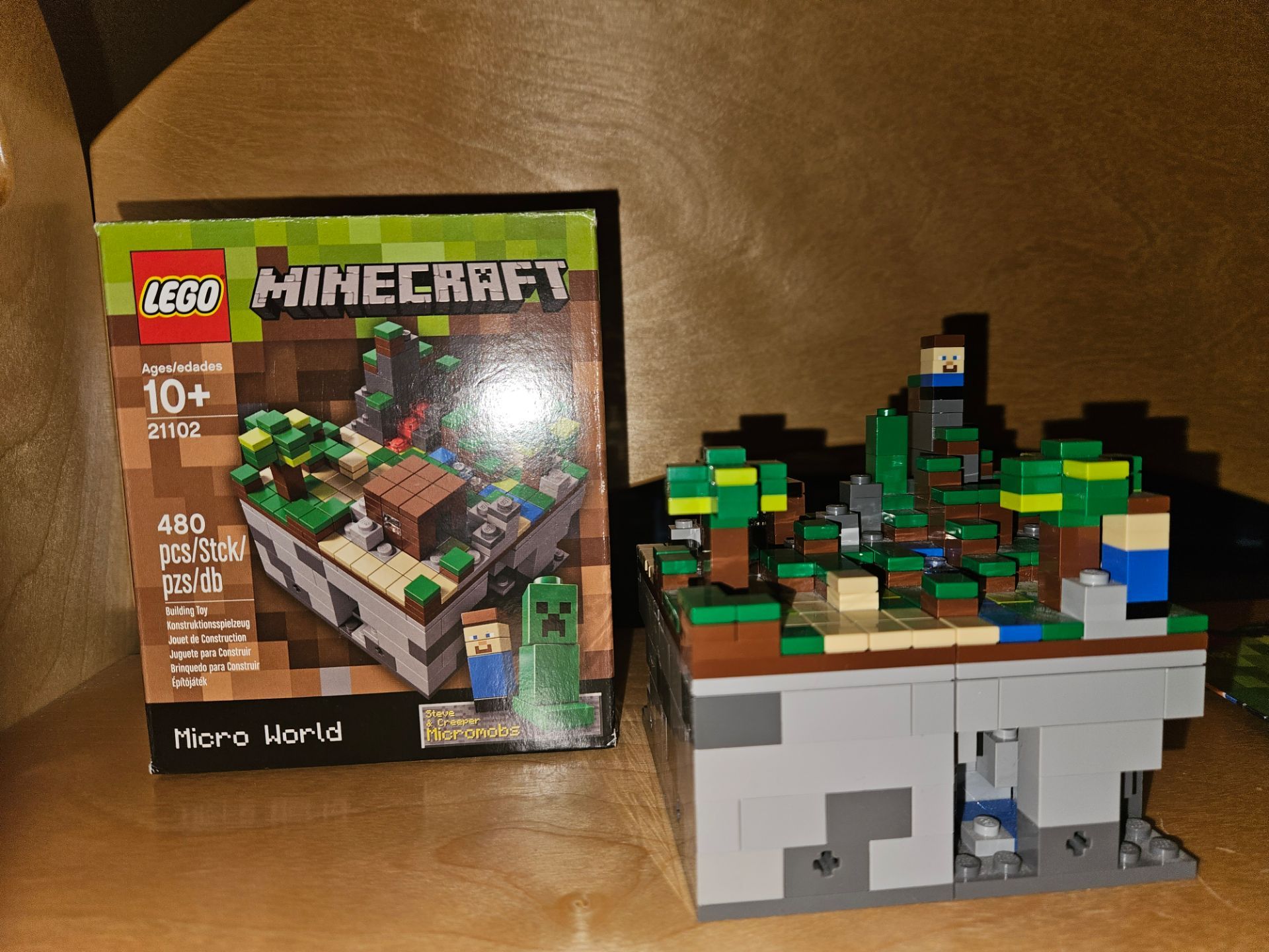 LEGO Minecraft: Minecraft Micro World: the Forest Set 21102