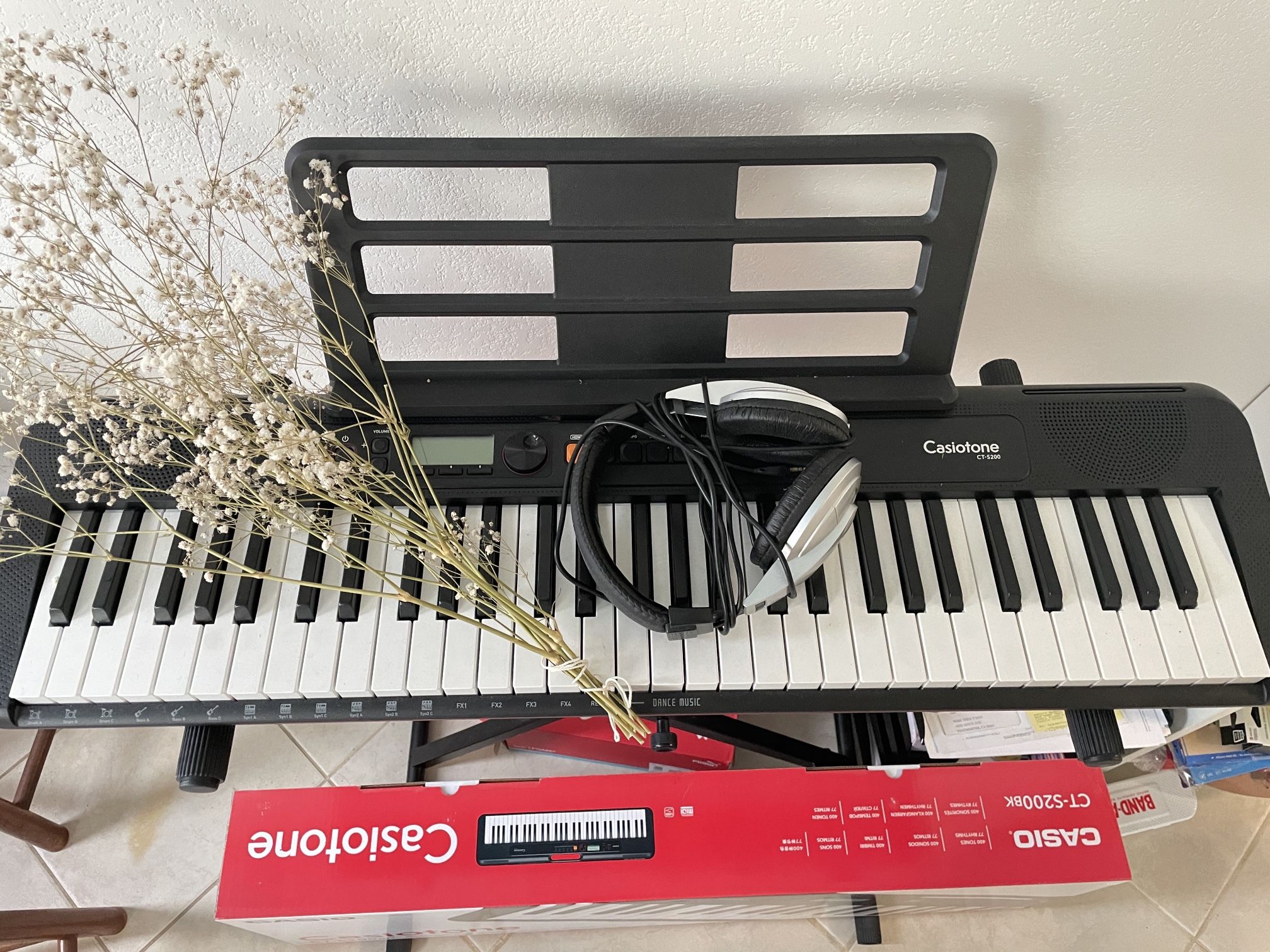 Piano - Casiotone CT-S200BK PPK 61 for Sale in Garden Grove, CA