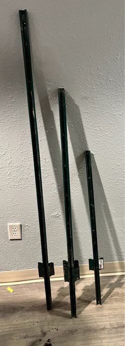 10 Used Everbilt Green Metal D-Post Fence Posts - 1x 3' + 7x 4' + 2x 5' (Pound-In)