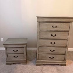 Queen bedroom set