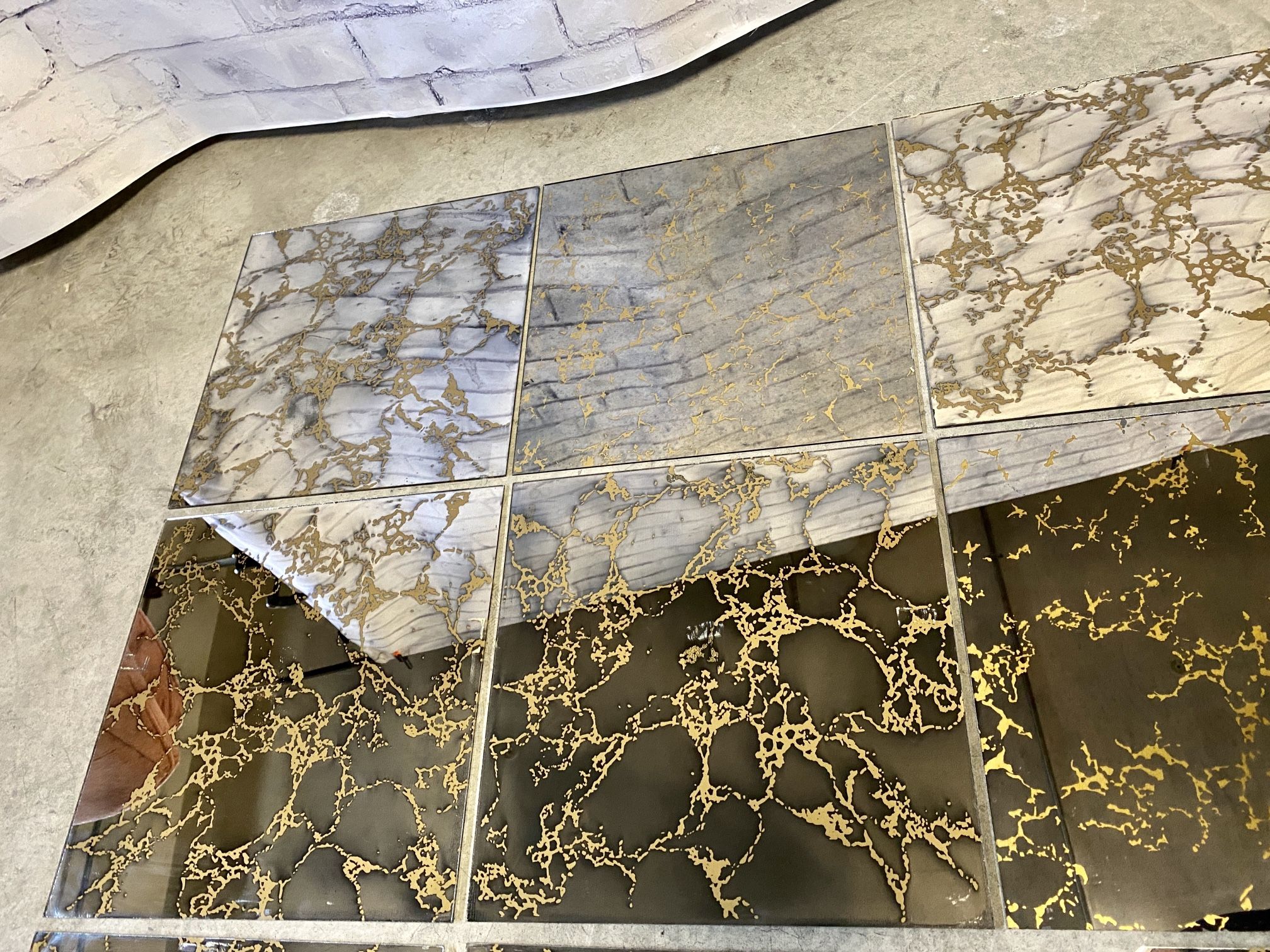 Gold Vein Mirror Tiles