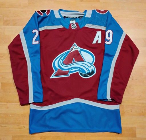 Season End Sale! Nathan MacKinnon Colorado Avalanche Jersey 