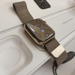 Gold Apple Watch 6 44mm LTE + GPS Gold Stainless Steel