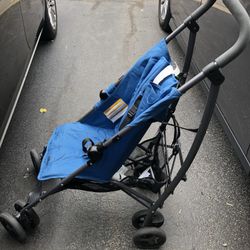 Single Lightweight Stroller 