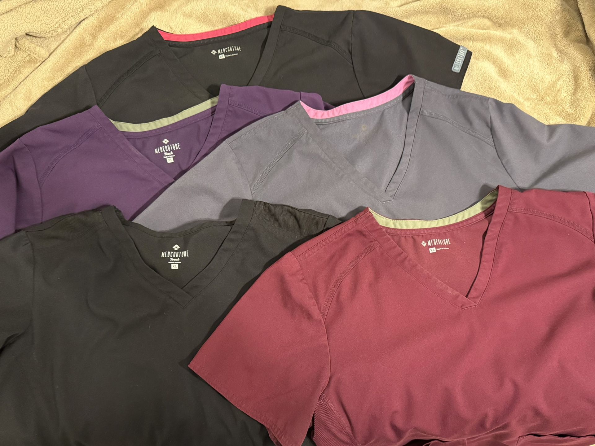 XL Women’s scrub tops