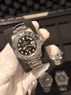Bruce Wayne GMT