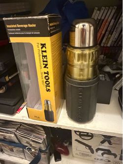 Klein Tools 24oz Heavy Duty Thermos Insulated Beverage Hauler Screwdriver - Used