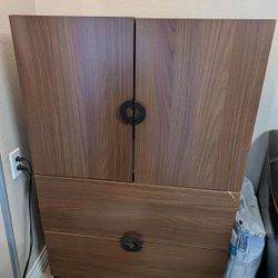 Brown Cabinet/Shelving Unit With Drawers