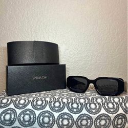 prada sunglasses 