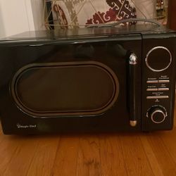 Magic Chef Retro Microwave 