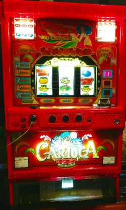 Japanese pachislo slot machine