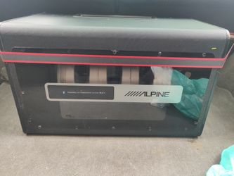 Alpine PLV-7 subwoofer System 
