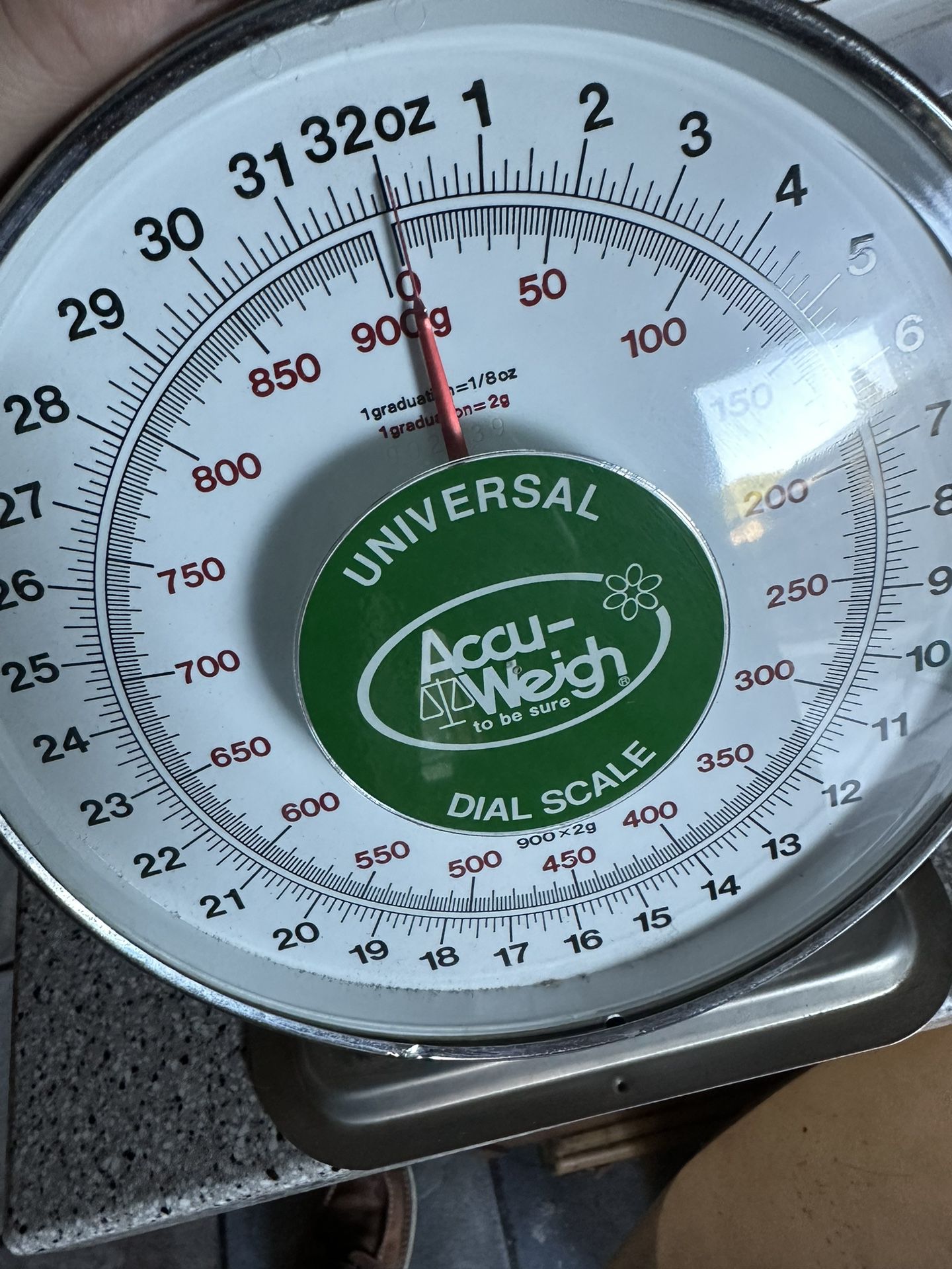 Vintage Accu-Weigh Universal Dial Scale. Farm 