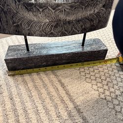 Large Buddha Sculpture on Stand – Decorative Meditation Art