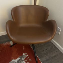 Gaia Lounge Chair 