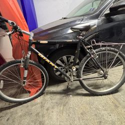 Giant Sedona SE Aluminum Mountain Bike OBO