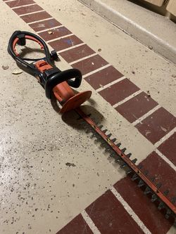 Black & Decker Leaf Trimmer