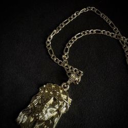 14k Gold Plated Jesus Face Charm & Figaro Chain ( READ DESCRIPTION)