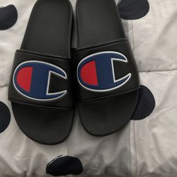 Champion Slides Sz 10