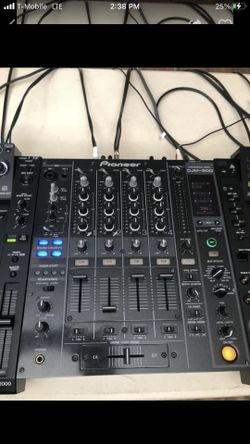 DJM-800