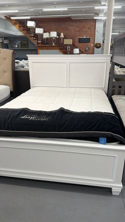 Beds // bedroom furniture// canopy bed // same day delivery 🚚