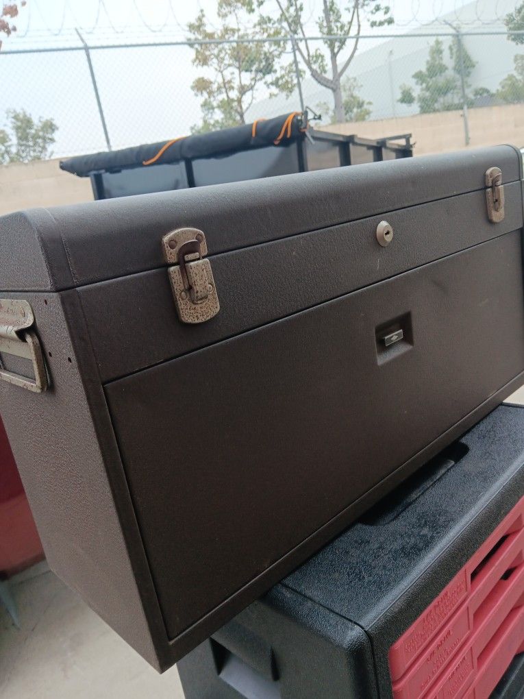 Kennedy Tool Box No Key 