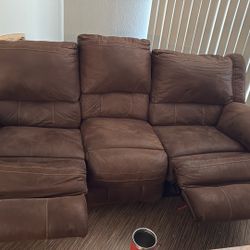 Reclining Couch 