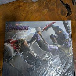 Marvel Studios – Avengers: Endgame Art Book / Print (Sealed)
