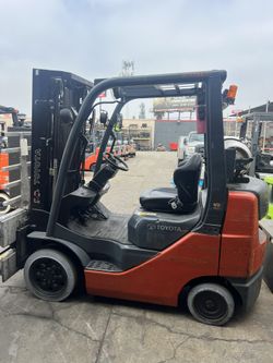 Toyota Forklift Clamp