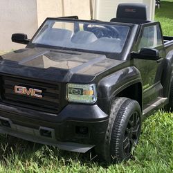 Battery Powered Ride-On Vehicle