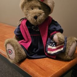 Boyds American Flag Bear With Hat And Purse Tag Still On 