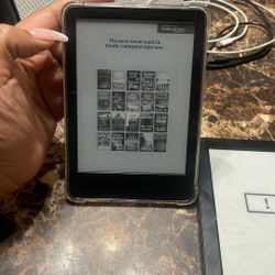 2 Kindles 