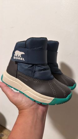 Sorel toddler snow boots
