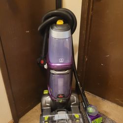Bissell ProHeat 2X Revolution Pet Pro Plus Carpet Cleaner