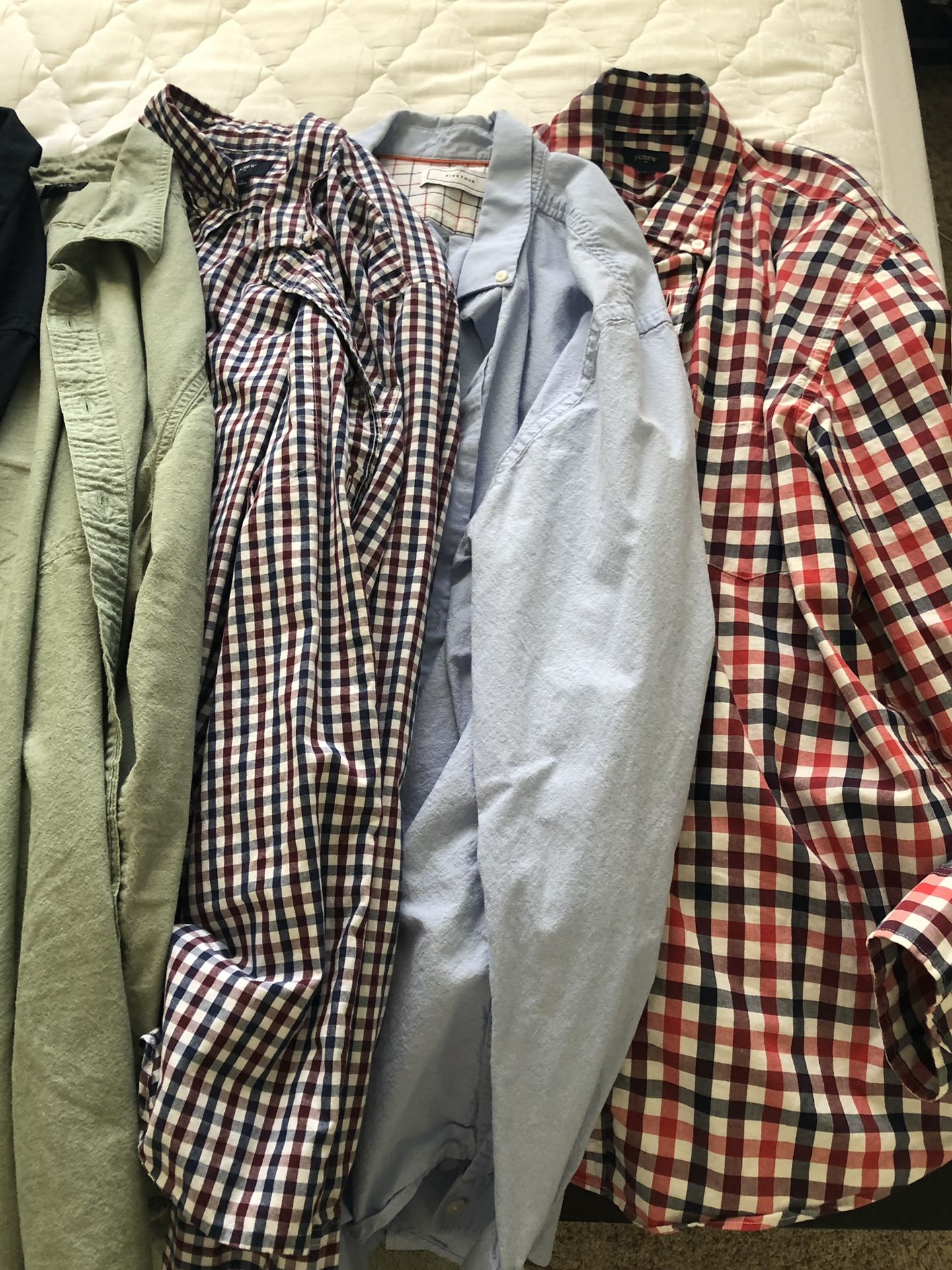 Men’s Clothing- shirts, sweaters, hoodie, jacket, pants size Large